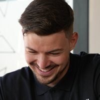 Casey, beveiligingsadviseur bij De Haagse Beveiliging